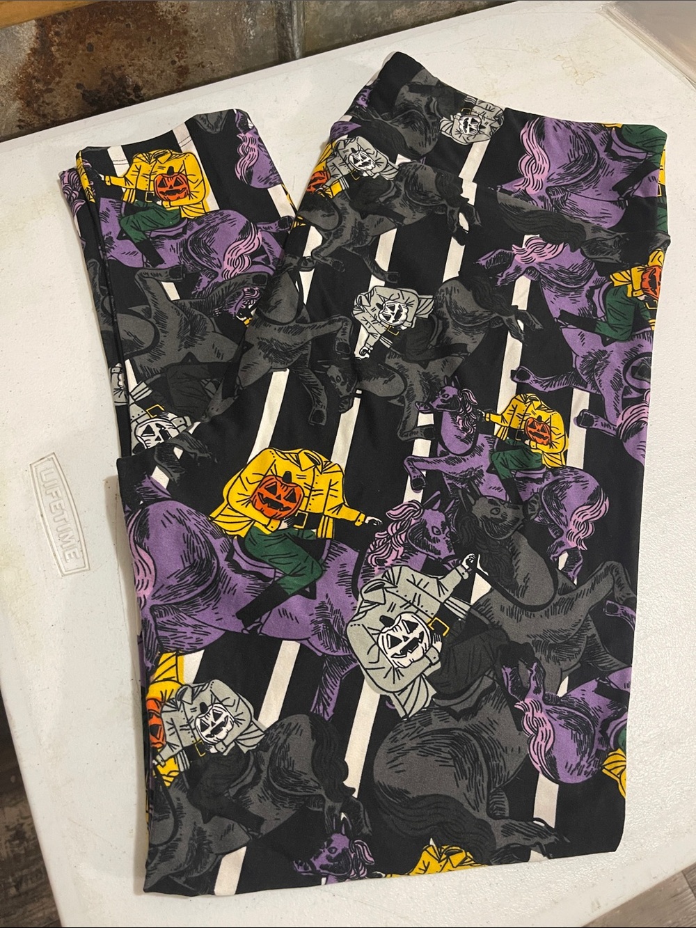 LuLaRoe TC2 Halloween Headless Horseman Leggings BNWOT